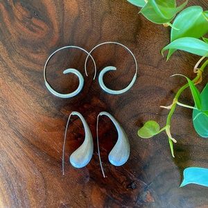 Unique, Metal Insert Earrings